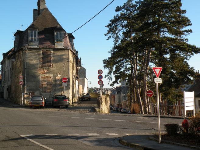  ville étagée
